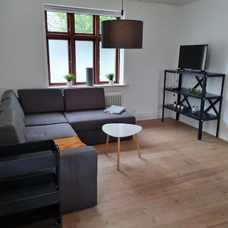 Taet Pa Centrum & Mch/Boxen - Huset Nr. 11 Herning Buitenkant foto