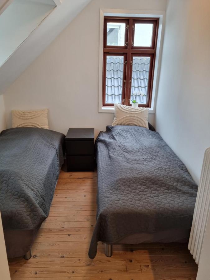 Taet Pa Centrum & Mch/Boxen - Huset Nr. 11 Herning Buitenkant foto